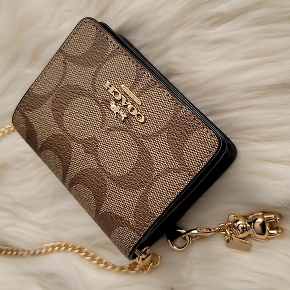Coach Boxed Mini Wallet On A Chain In Blocked Signature Canvas - Picture 7 of 10